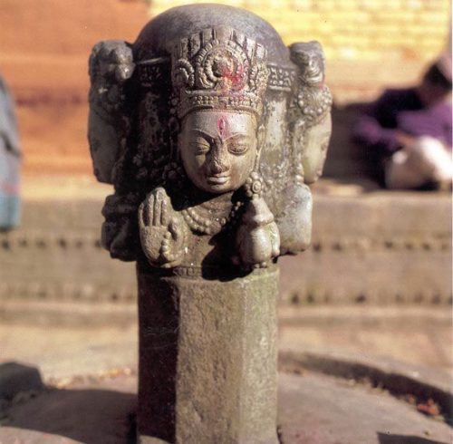 नेपालबाट हराएर अमेरिका पुगेका पाँच मूर्ति फिर्ता
