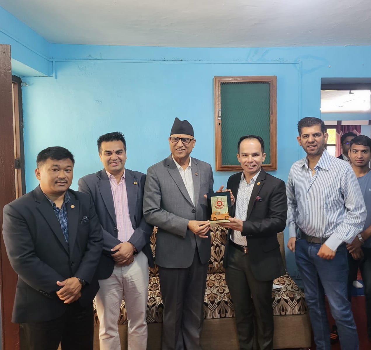 निजी सवारी साधनको आयातमा लगाइएको प्रतिबन्ध अविलम्ब खुलाउन नाडाको माग