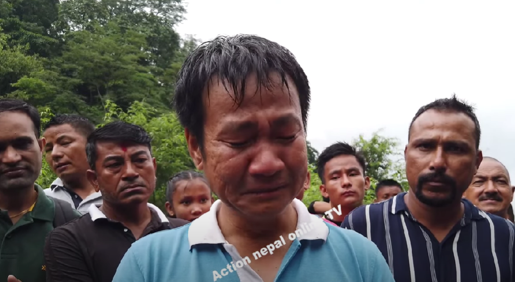 सार्वजनिक कार्यक्रममा भक्कानिएर रोए धरानका मेयर हर्क (भिडियोसहित)