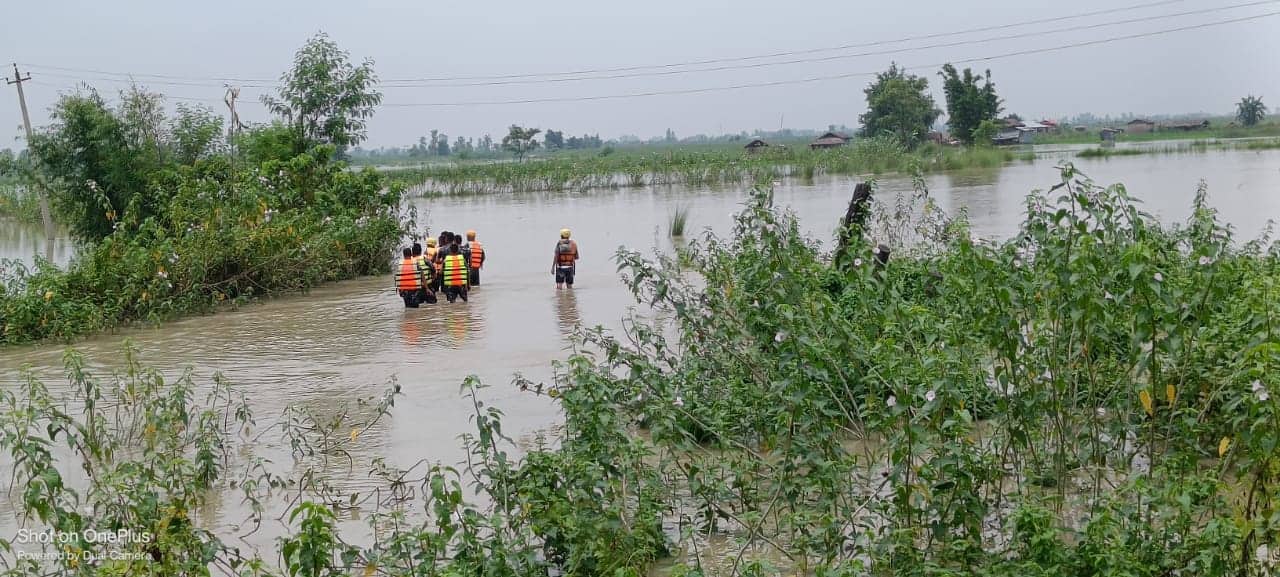 बस्तीमा सप्तकोशी पसेपछि… (फोटो फिचर)