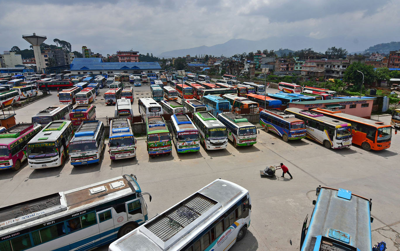 काठमाडौँ महानगरपालिकालाई सार्वजनिक बस व्यवस्थापनमा सकस
